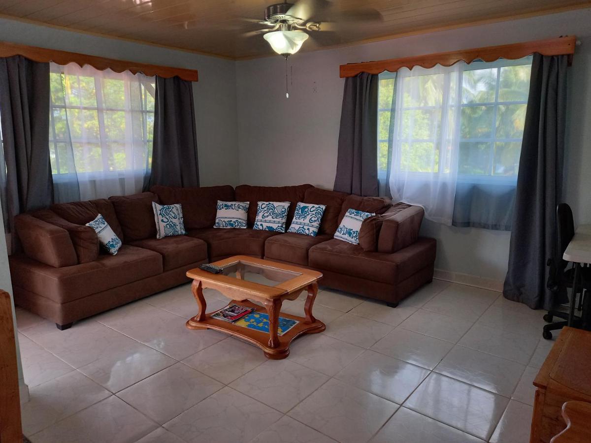 Villa Urania House Bocas del Toro Exterior foto